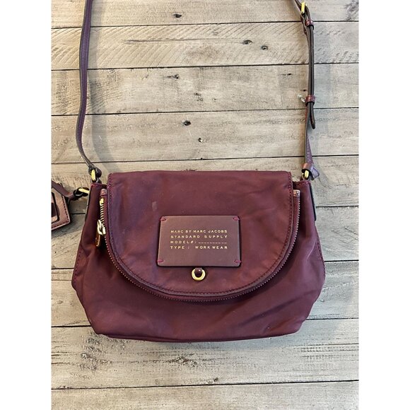 Marc by Marc Jacobs Preppy Legend Natasha Mini Nylon Crossbody Bag Cardamom - Picture 3 of 10